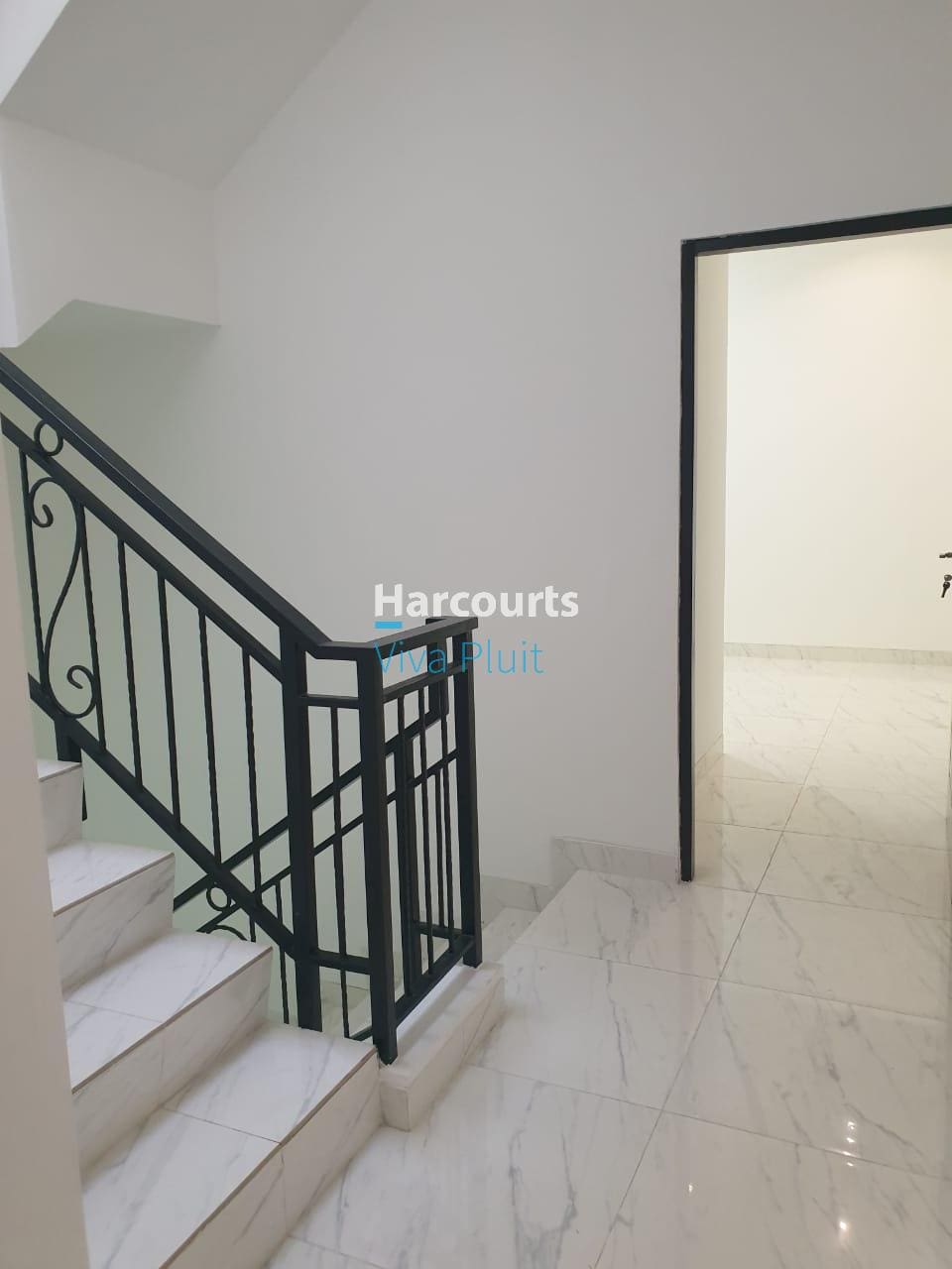 Dijual Rumah Di Muara Karang Blok 3. Bangunan Baru Harga Murah Nego! - Foto 4