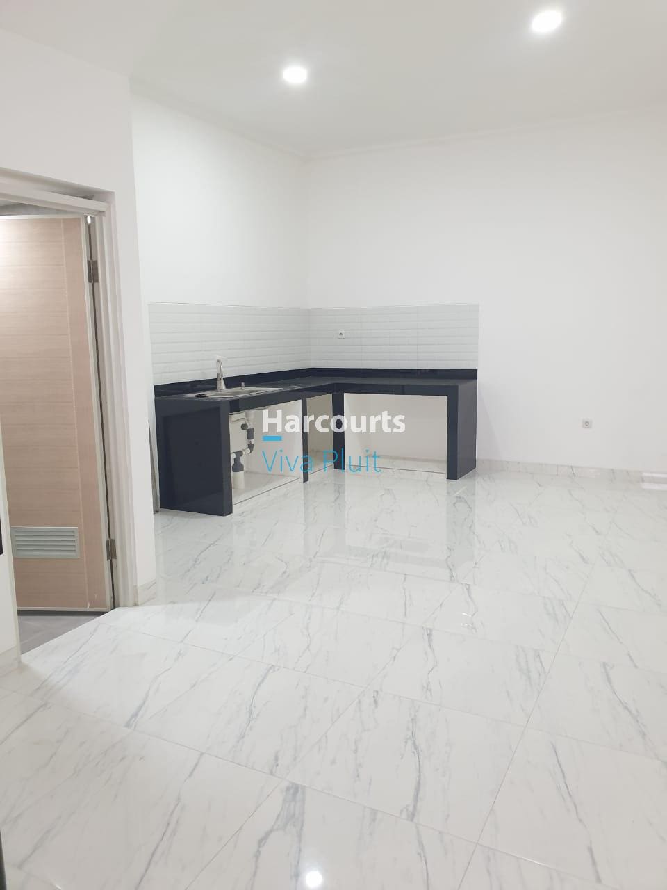 Dijual Rumah Di Muara Karang Blok 3. Bangunan Baru Harga Murah Nego! - Foto 7