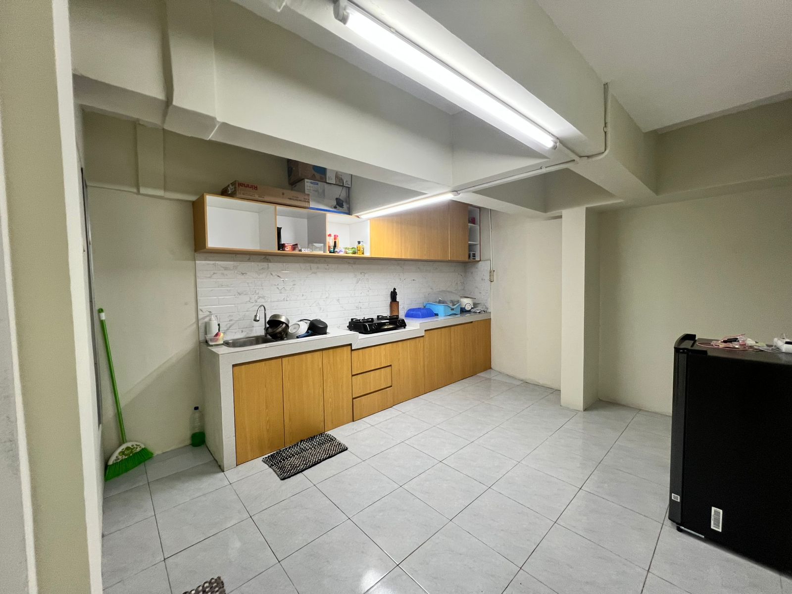 Jual Cepat Rumah Baru Siap Huni di Samping Jalan Besar Tomang Grogol Petamburan Jakarta Barat (DI) - Foto 21