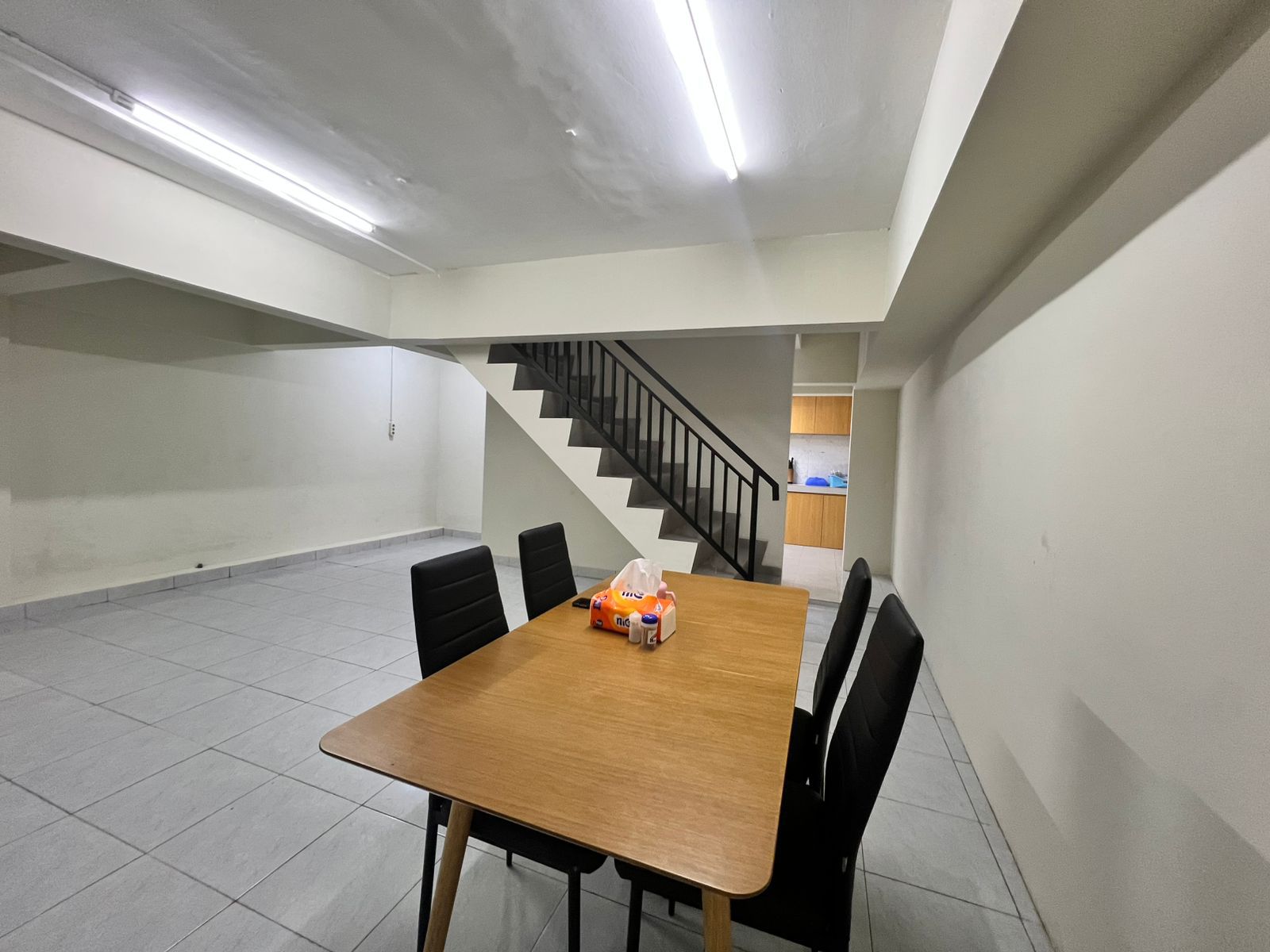 Jual Cepat Rumah Baru Siap Huni di Samping Jalan Besar Tomang Grogol Petamburan Jakarta Barat (DI) - Foto 15