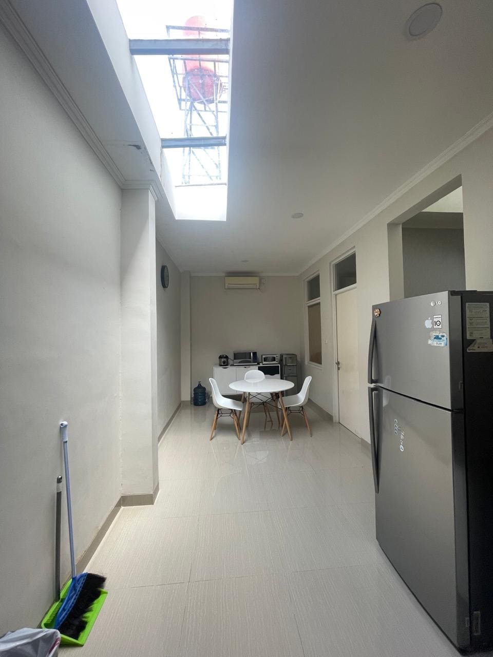 Dijual rumah di salah satu perumahan daerah jurangmangu timur pondok aren tangerang selatan - Foto 3