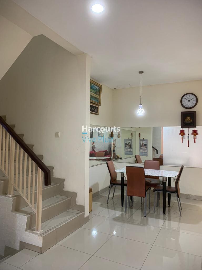 Dijual Cepat Rumah Di Golf Lake Residence Cluster Pine Hills. Harga Murah! - Foto 7