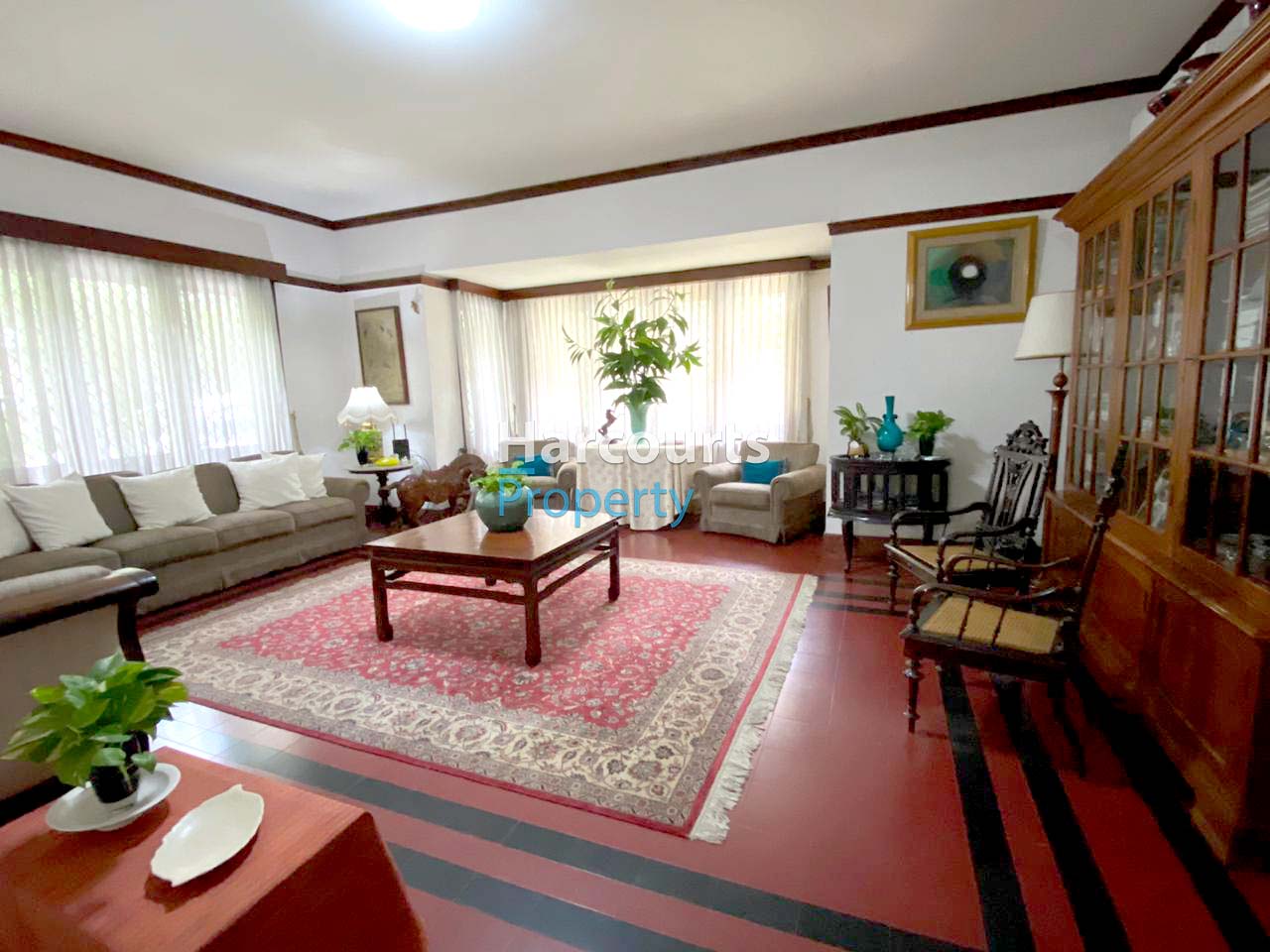 Dijual Rumah Klasik Luas dan Asri Lokasi Strategis Kawasan Pejabat Area Menteng - Foto 6