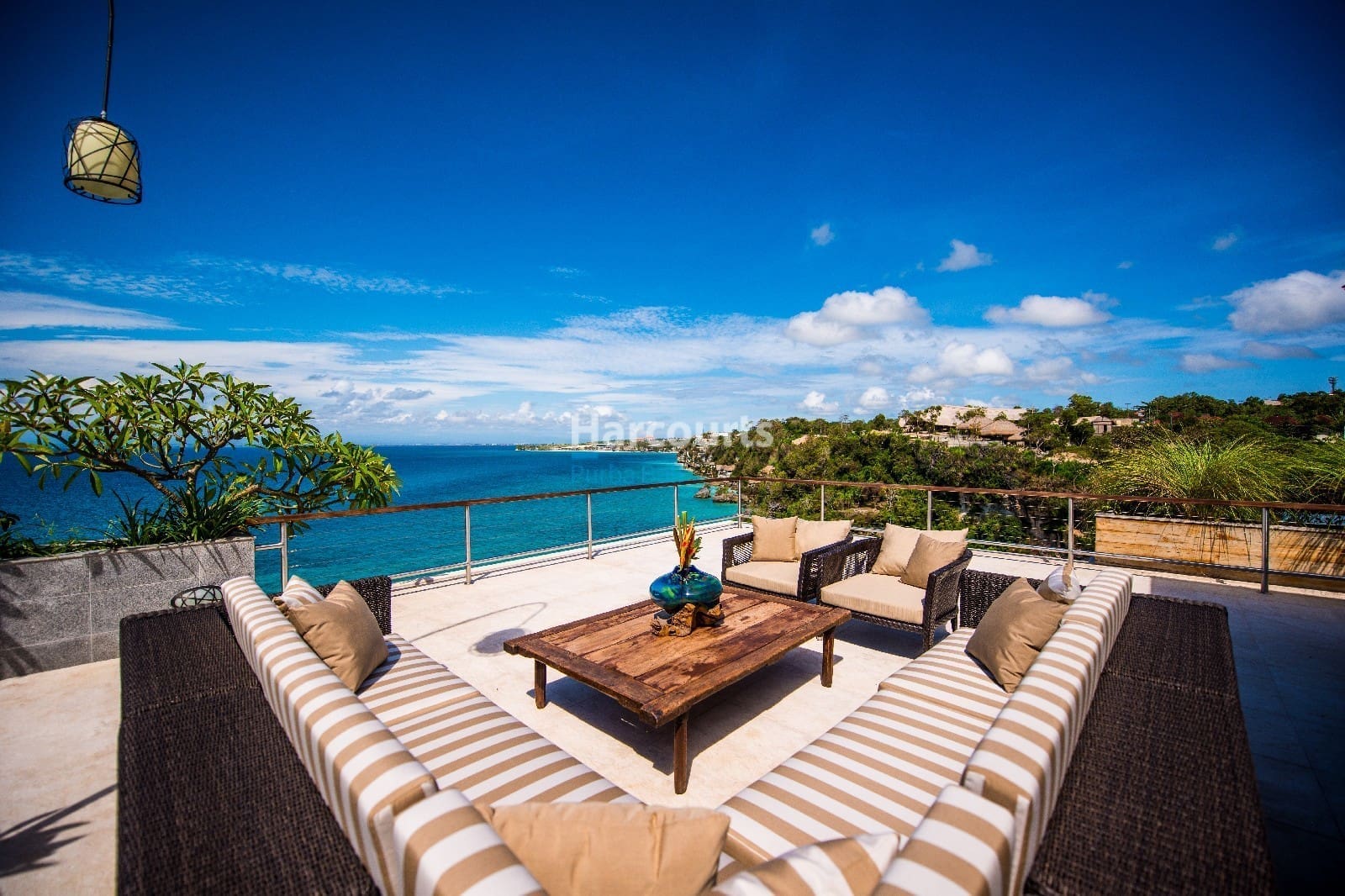 High-end Luxury Estate In Padang Padang Beach