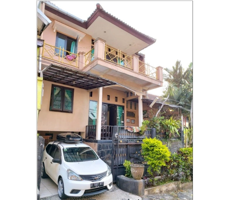 DIJUAL RUMAH MUNGIL TIGA LANTAI 98-120 KRAJAN KALIREJO LAWANG MALANG JAWA TIMUR - Foto 2
