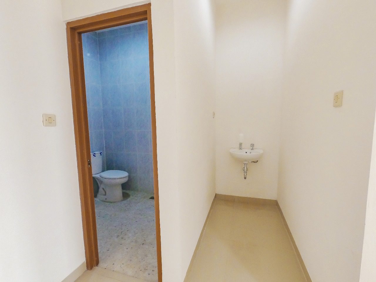 Rumah Baru Minimalis 2 Lantai di Royal Serpong: Desain Modern, Fasilitas Lengkap! - Foto 12