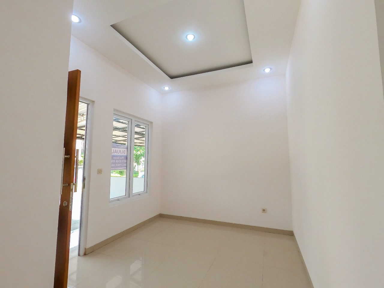 Rumah Baru Minimalis 2 Lantai di Royal Serpong: Desain Modern, Fasilitas Lengkap! - Foto 3