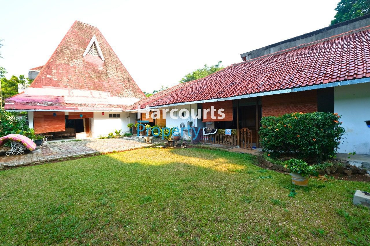 Dijual Rumah Klasik Lokasi Strategis Kawasan Elite Area Menteng - Foto 5