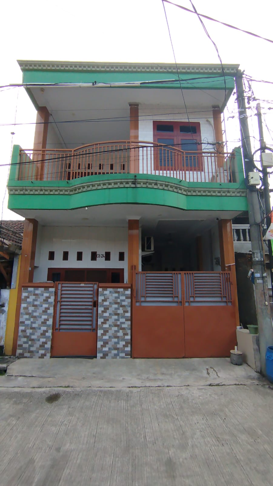 Rumah 2 Lantai Full Furnished Dijual Di Perum Persada Raya Tangerang
