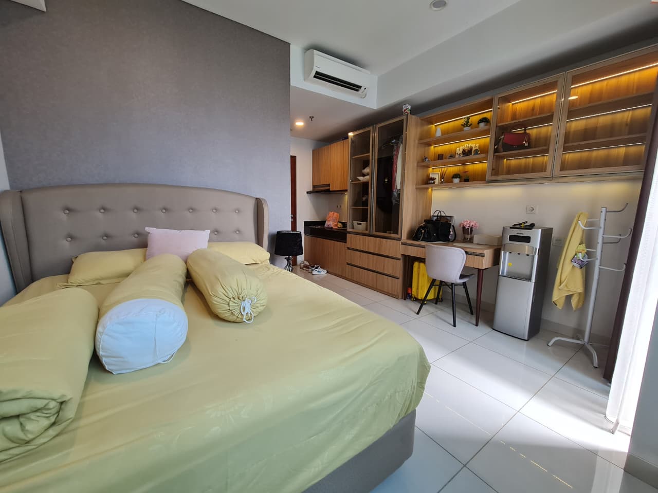 Apartemen segudang Fasilitas, Full Furnished di Roseville SOHO &amp; Suites Tangerang Selatan