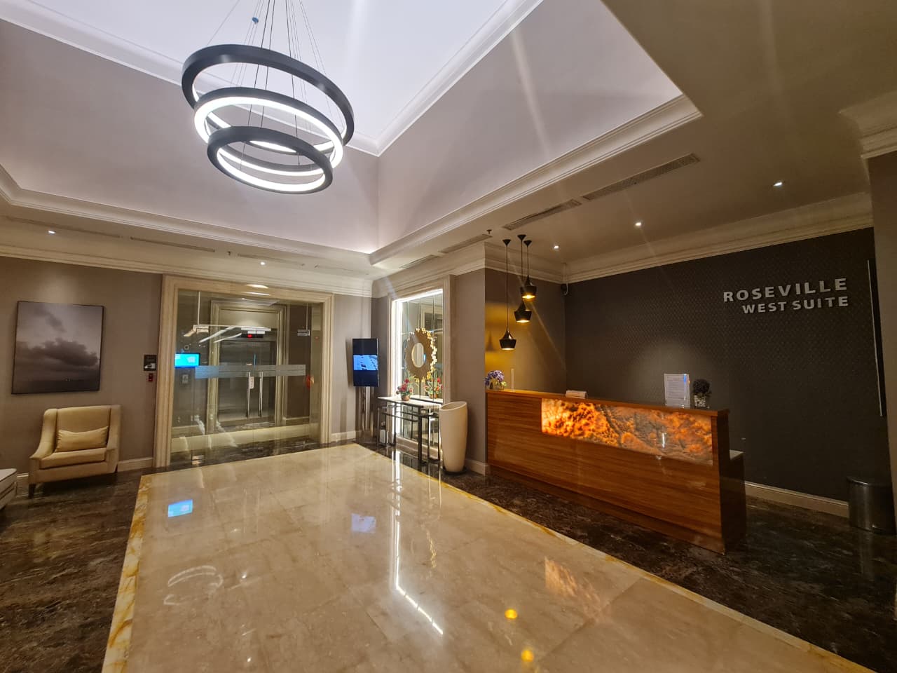 Apartemen segudang Fasilitas, Full Furnished di Roseville SOHO &amp; Suites Tangerang Selatan - Foto 15