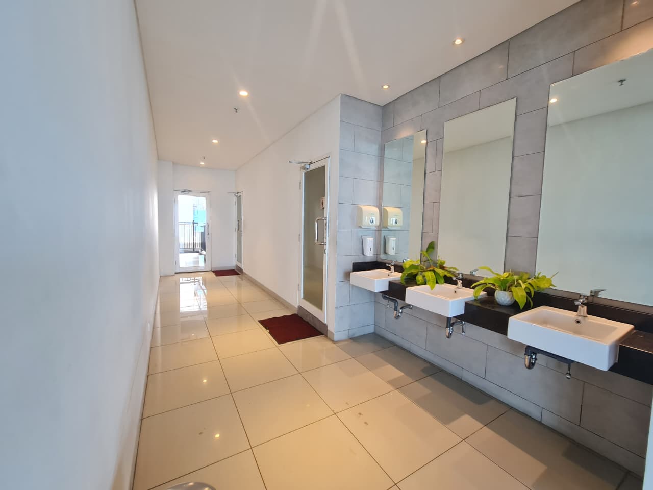 Apartemen segudang Fasilitas, Full Furnished di Roseville SOHO &amp; Suites Tangerang Selatan - Foto 23