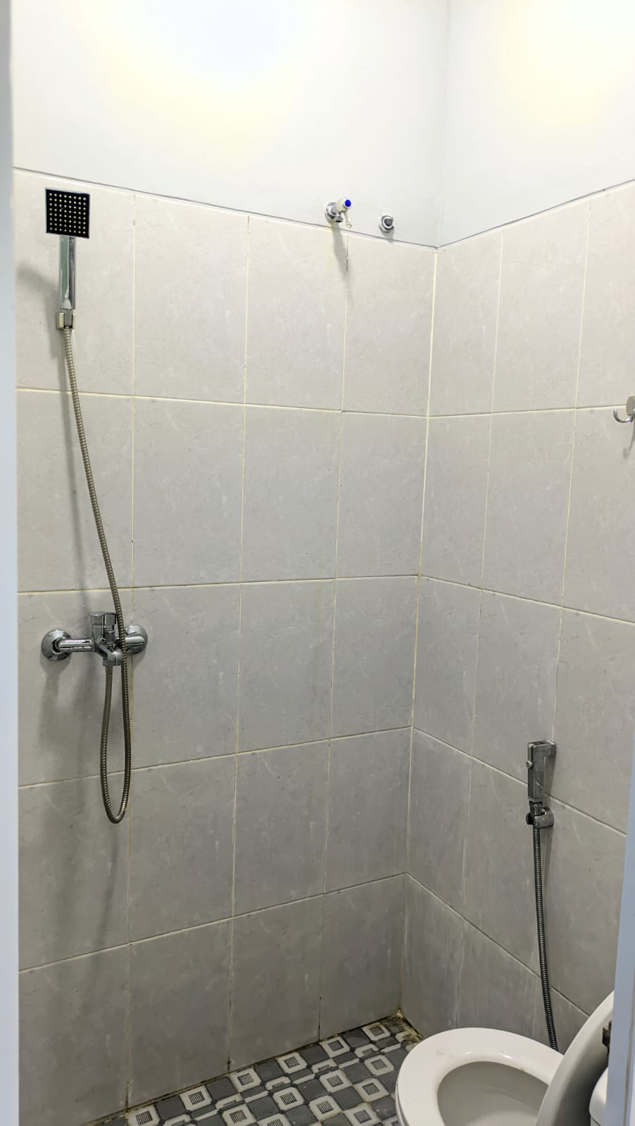 Hunian Nyaman &amp; Modern di Solo Baru – Turun Harga, Buruan Cek! - Foto 4