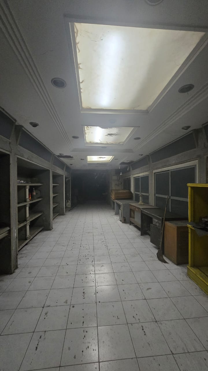 Hot Property! Ruko 2 Lantai + Tanah Luas di Lokasi Emas Slamet Riyadi, Cocok untuk Usaha dan Investasi - Foto 5