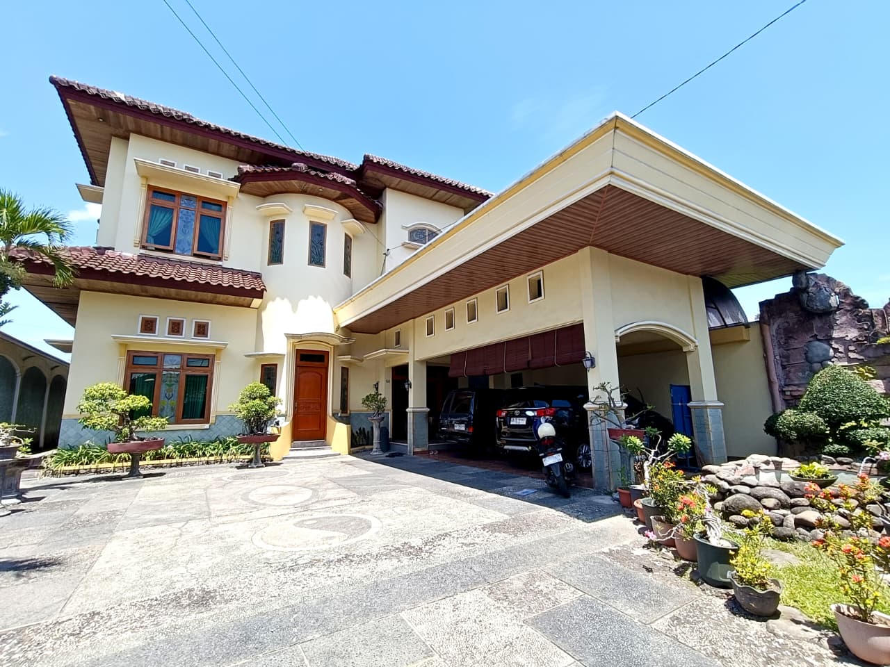 Rumah Mewah 2 Lantai di Kartasura – Lokasi Strategis Dekat RS, Sekolah, dan Kuliner - Foto 7