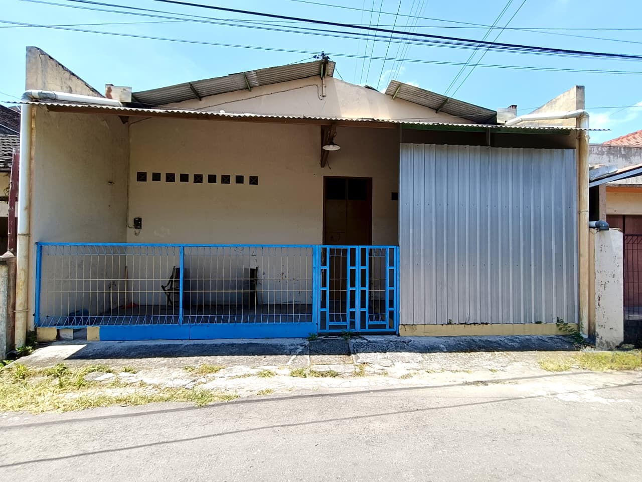 Kesempatan Investasi Kost Murah di Solo! 7 Kamar, Dekat RS &amp; Pusat Kuliner