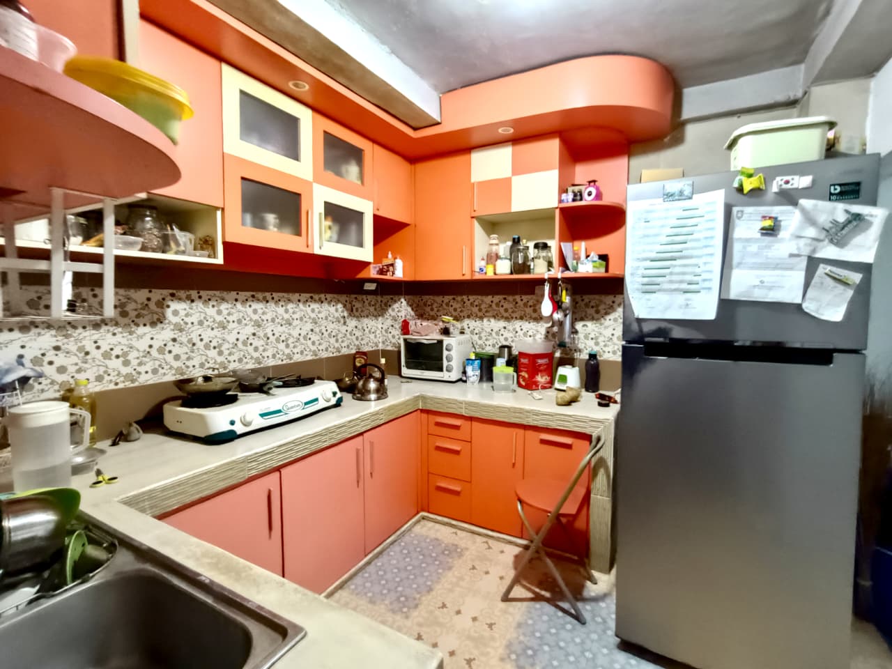 Rumah Nyaman Siap Pakai, Cocok untuk Keluarga Besar di Gonilan Kartasura, Dekat Kampus &amp; Fasilitas Publik - Foto 3