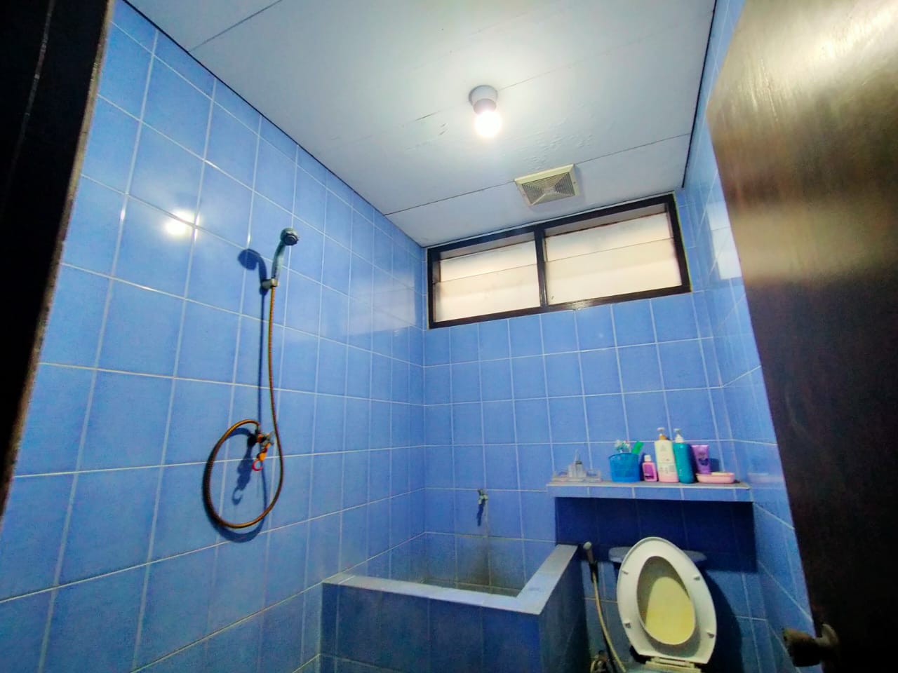 DIJUAL CEPAT RUMAH DIBAWAH NJOP RUMAH STRATEGIS AREA BATU CEPER GAMBIR - Foto 6