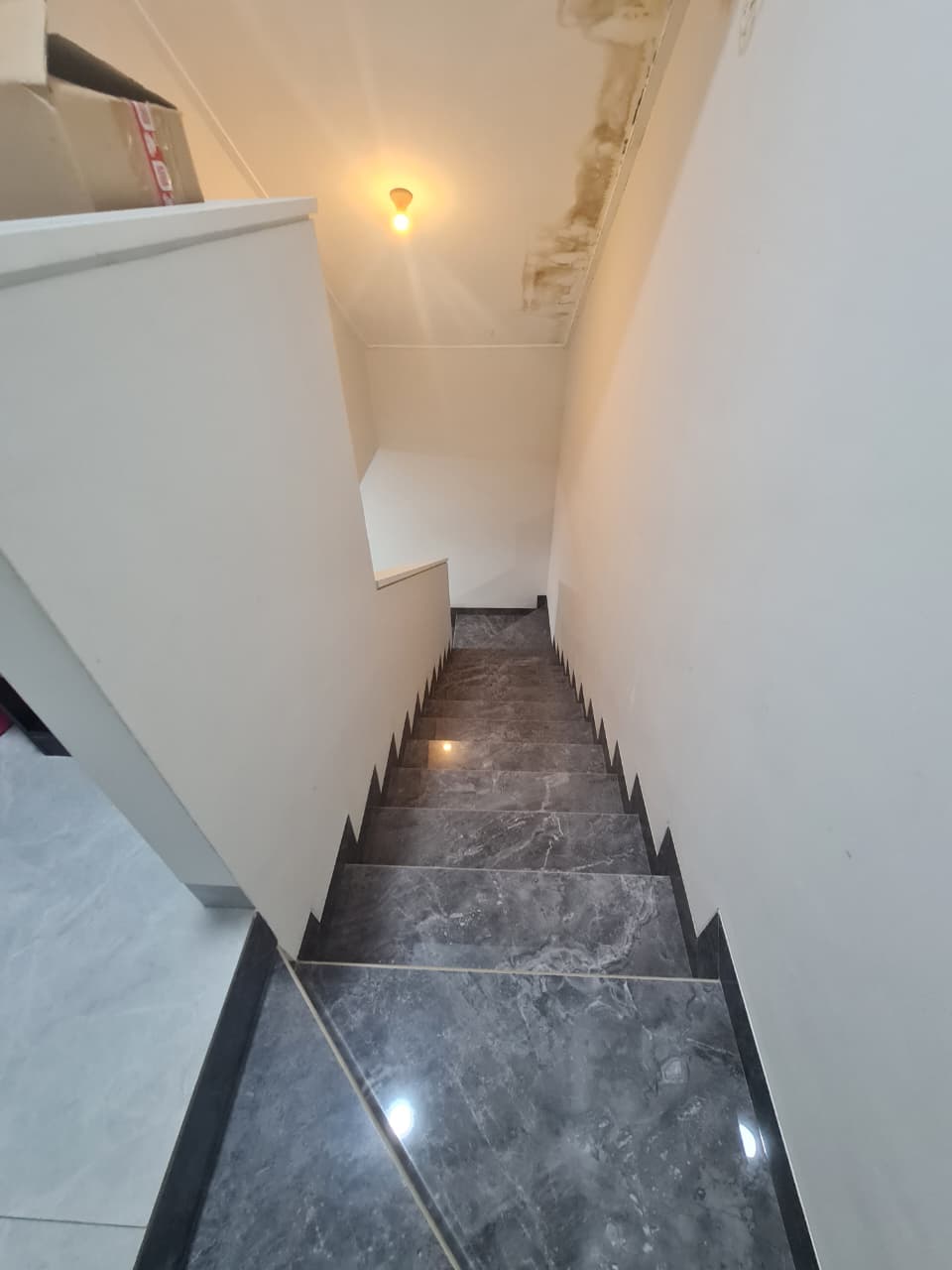 Hunian Modern 2 Lantai di Alam Sutera, Tangerang Selatan - Foto 10