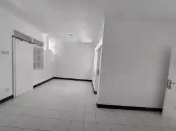 Disewajkan Rumah Strategis Siap Huni Di ARCAMANIK - KOTA BANDUNG - Foto 5