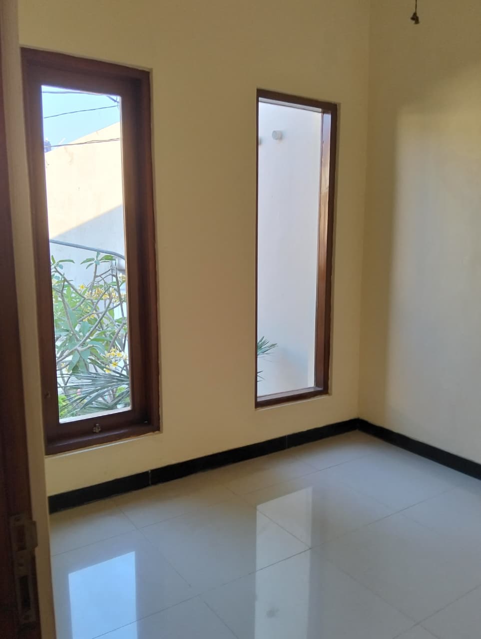 Dijual Rumah Bagus 2 Lantai. Lokasi Strategis Dekat Luwes Kartasura, Spbu, Kuliner, Hotel, dll. - Foto 7
